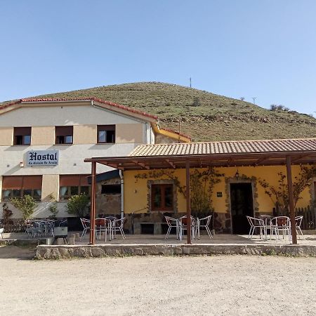 Hostal La Collada De Aralla Aralla de Luna Exteriör bild