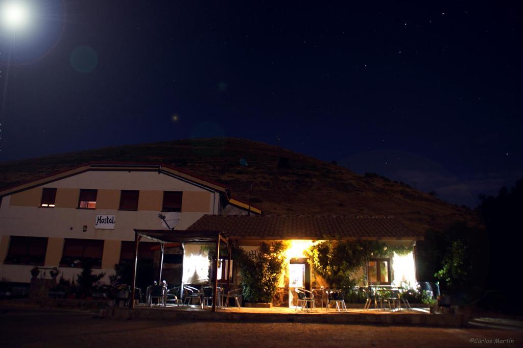 Hostal La Collada De Aralla Aralla de Luna Exteriör bild